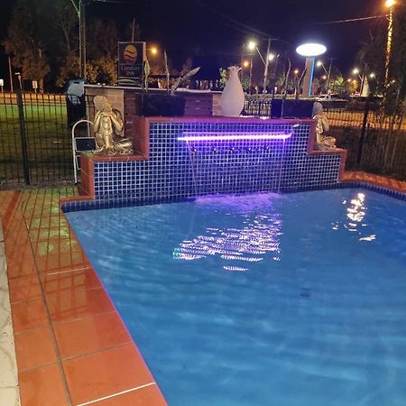 Country Plaza Motel Taree Exteriör bild