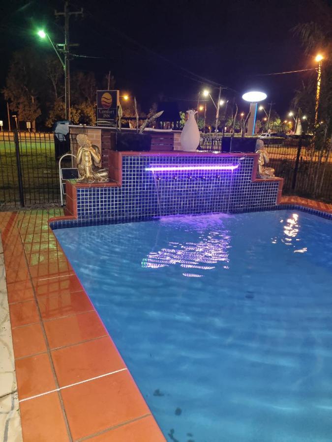 Country Plaza Motel Taree Exteriör bild