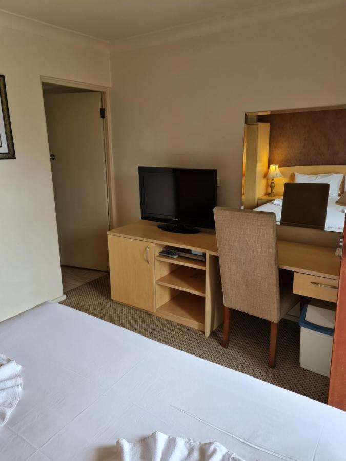Country Plaza Motel Taree Exteriör bild