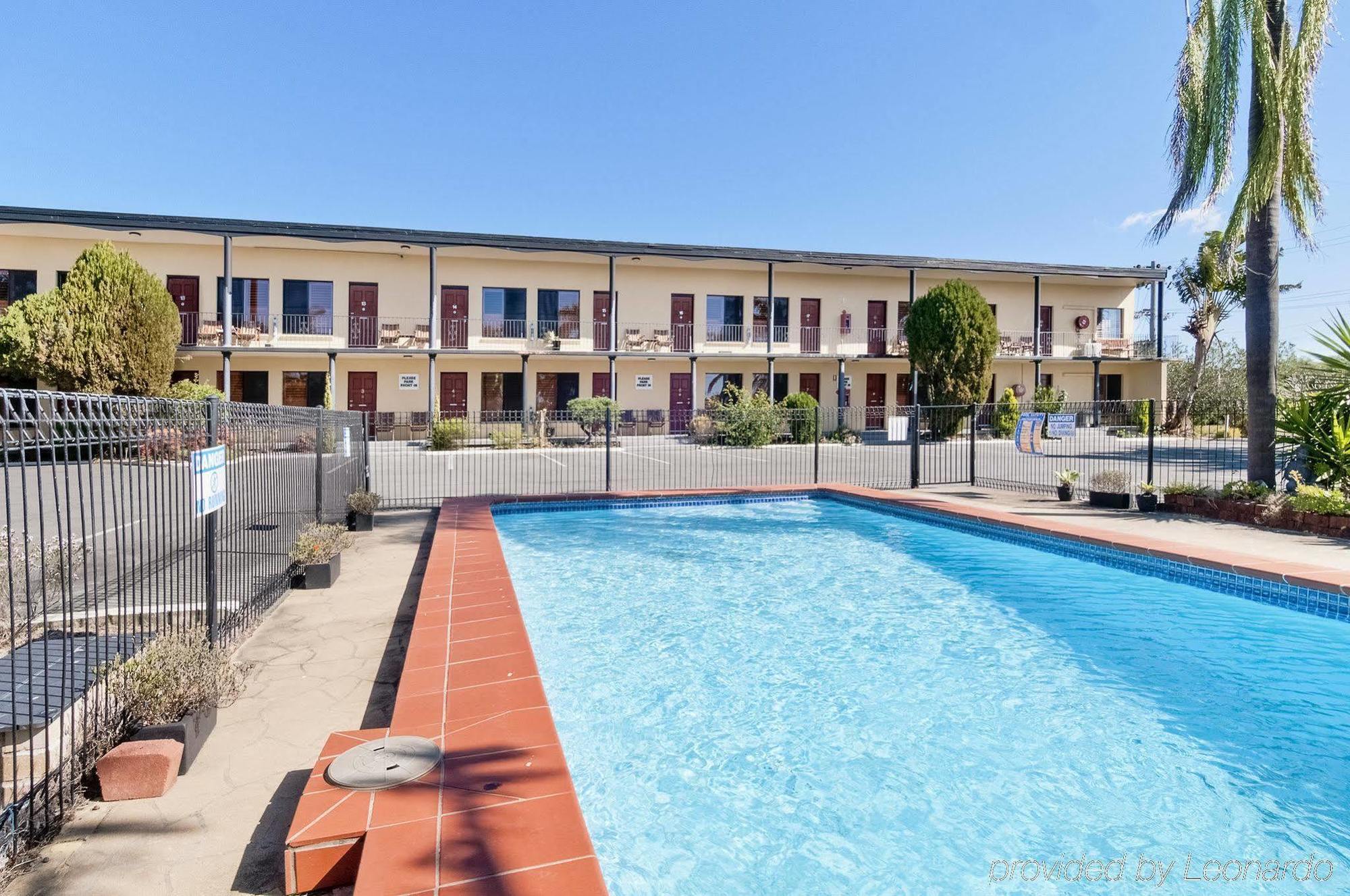 Country Plaza Motel Taree Exteriör bild